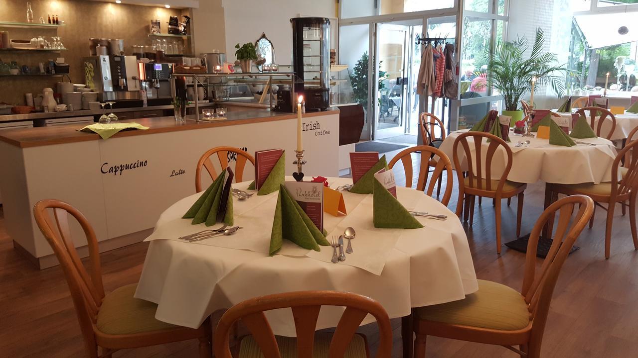 Parkhotel & Kurcafe Бад Засендорф Екстериор снимка
